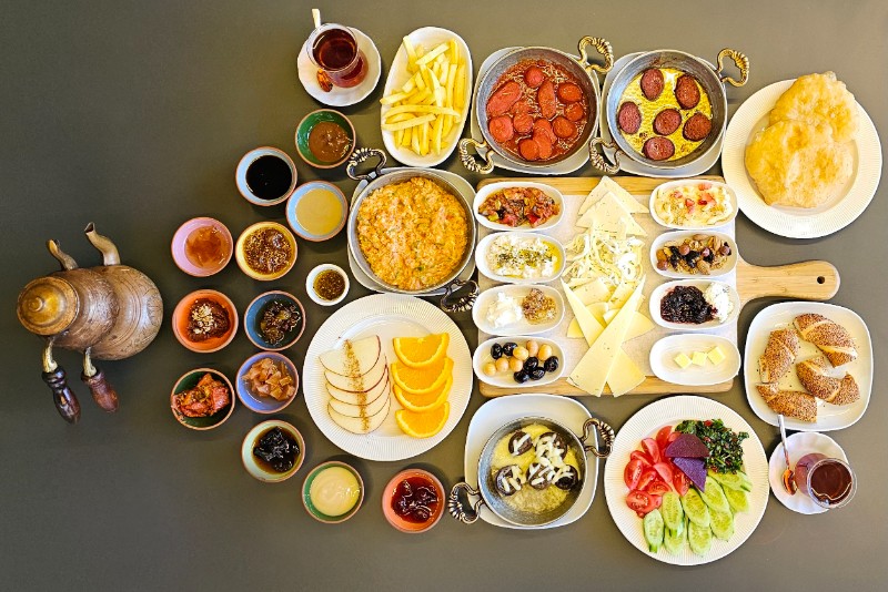 Serpme Kahvaltı (2 Kişiliktir)